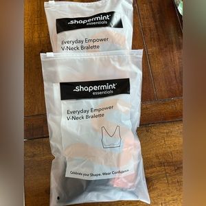 Shapermint Essentials Everyday Empower V Neck Bralette. Set of Two—black/nude.